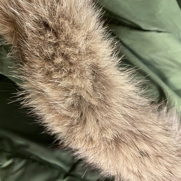 Andrew Marc Green down filled hooded Puffer Jacket - Picture 7 of 13